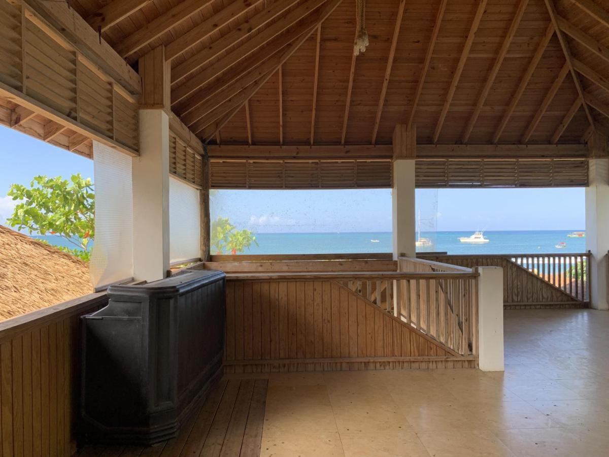 King Suite At Oceanview Resort In Jamaica - Enjoy 7 Miles Of White Sand Beach! Negril Extérieur photo
