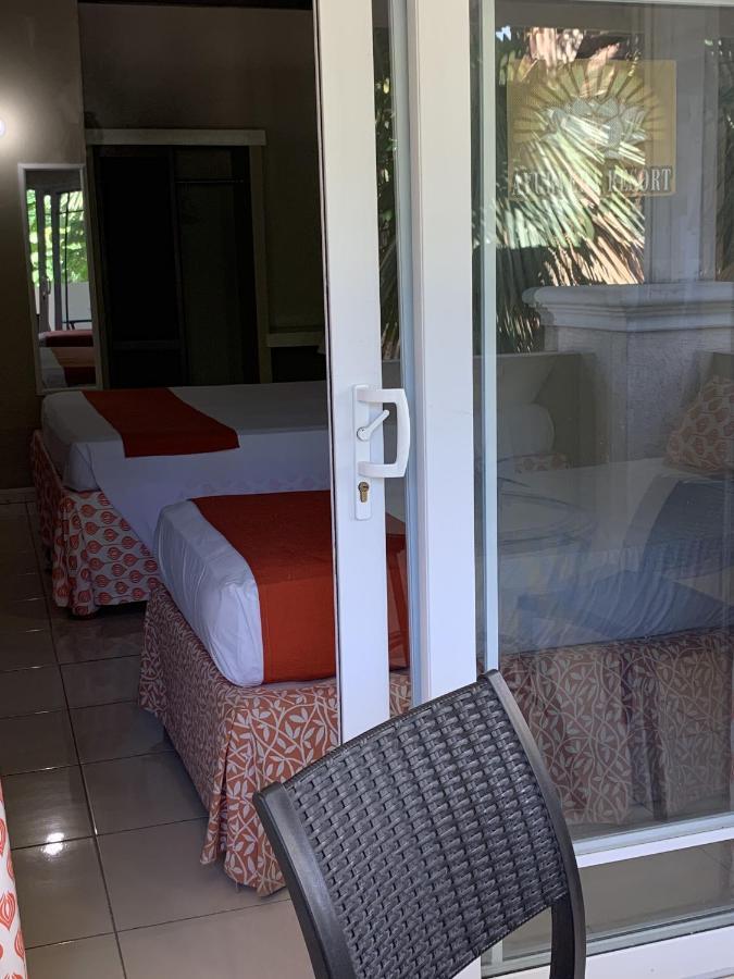 King Suite At Oceanview Resort In Jamaica - Enjoy 7 Miles Of White Sand Beach! Negril Extérieur photo